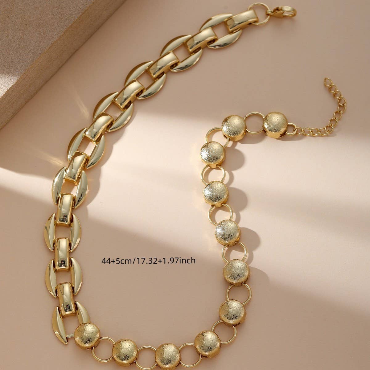 POPULAR STAINLESS STEEL HOLLOW STITCHING NECKLACE_CWMM3574