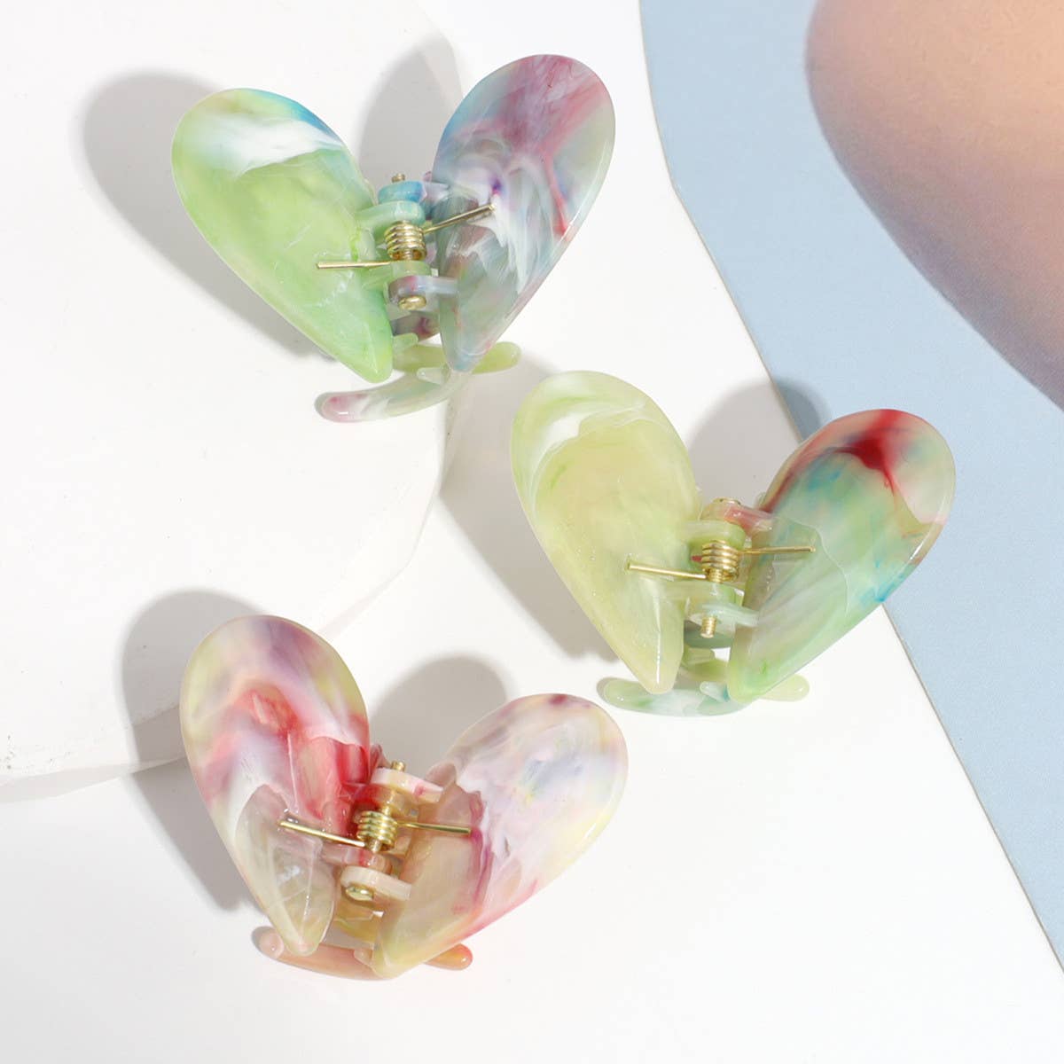 ALL MATCH GRADIENT HEART HAIRPIN_CWAHA2251