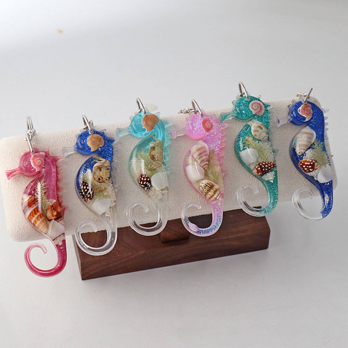 NEW CREATIVE SEAHORSE CAR KEYCHAIN PENDANT_CWMM3709