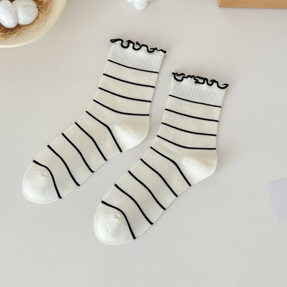 Cute Dots, Stripes,Bow Ruffle White Crew Socks_Cwms1367
