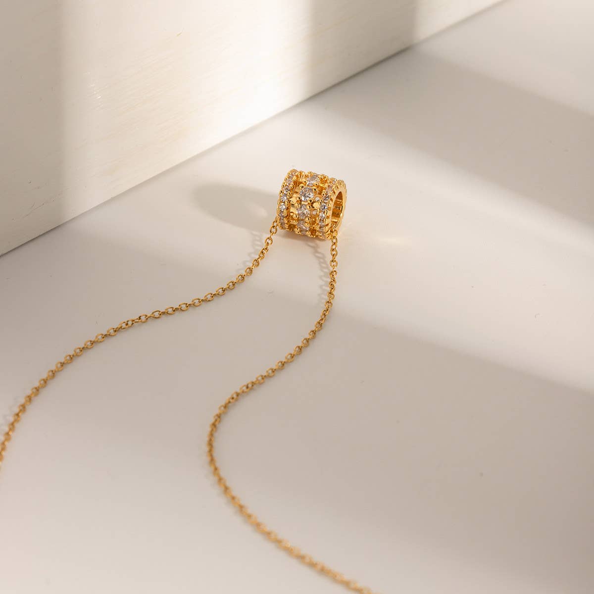 Versatile 18K Round Zirconia Necklace_Cwaha0905
