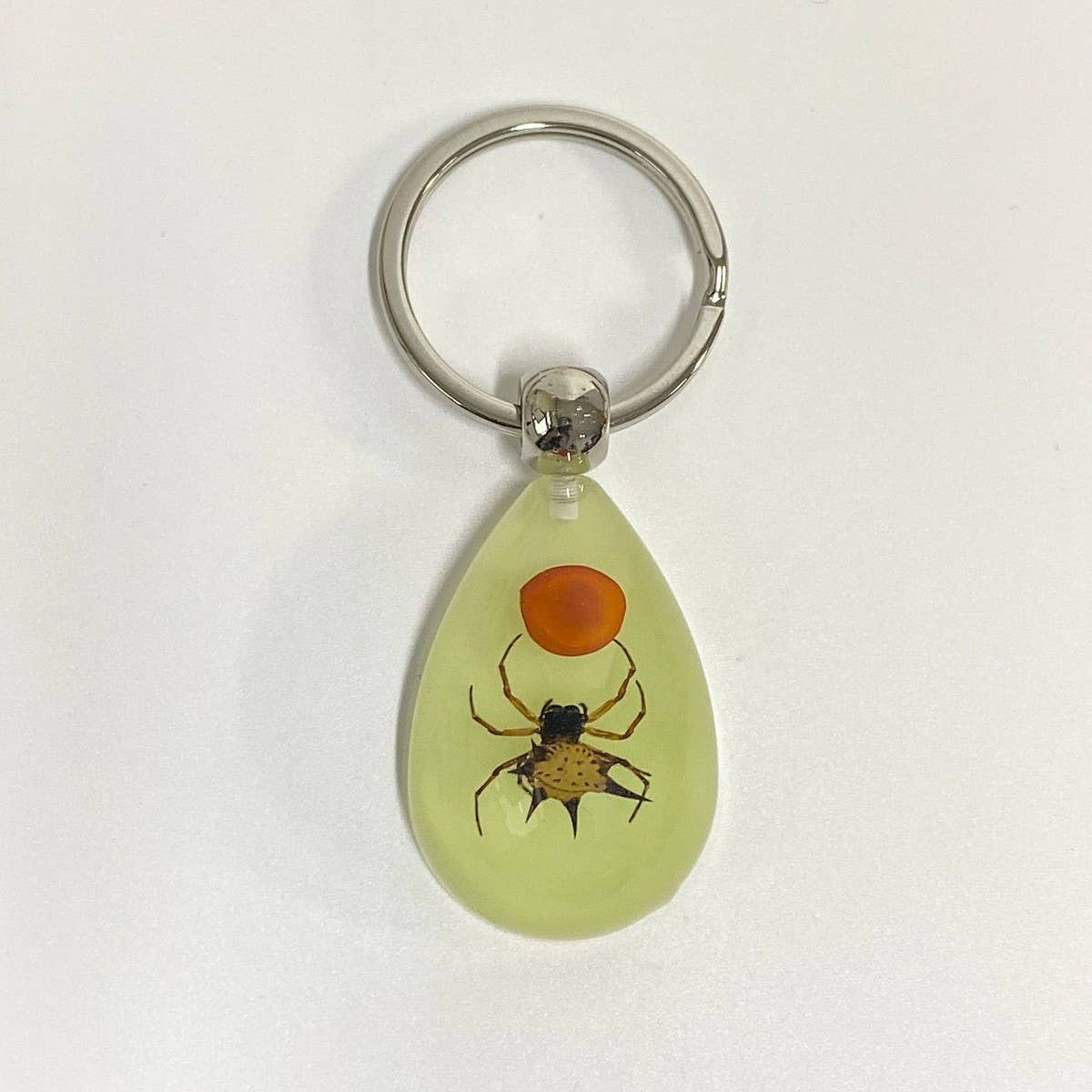 AMBER GLOW IN THE DARK INSECT KEYCHAIN PENDANT_CWMM3698