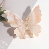 DOUBLE LAYER BUTTERFLY GRADIENT PEARL HAIRPIN_CWAHA2195
