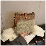 2024 Newven Striped Commuter Bag_Cwab2304