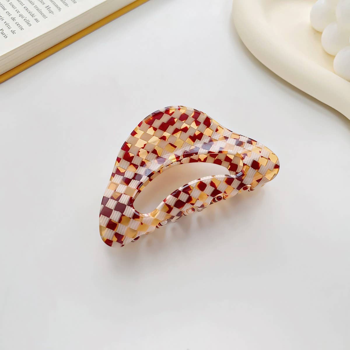 Simple Retro Style Hollow Plaid Hair Claw Clip_Cwaha0736