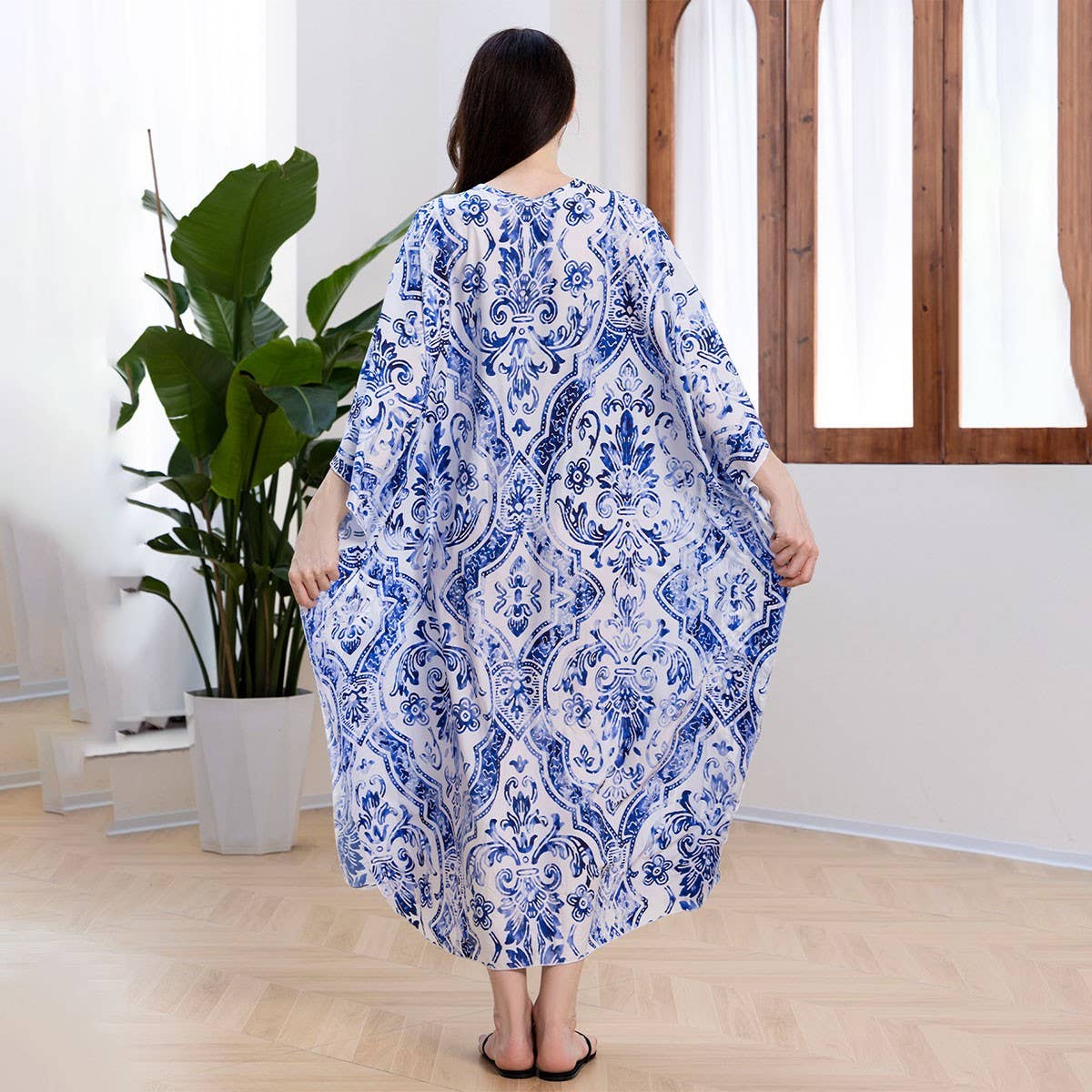 BLUE PORCELAIN PRINT BEACH COVER UP DRESS_CWMM6203