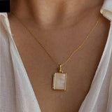 SIMPLE GEOMETRIC MAGNETIC CLOSURE NECKLACE_CWMM5671