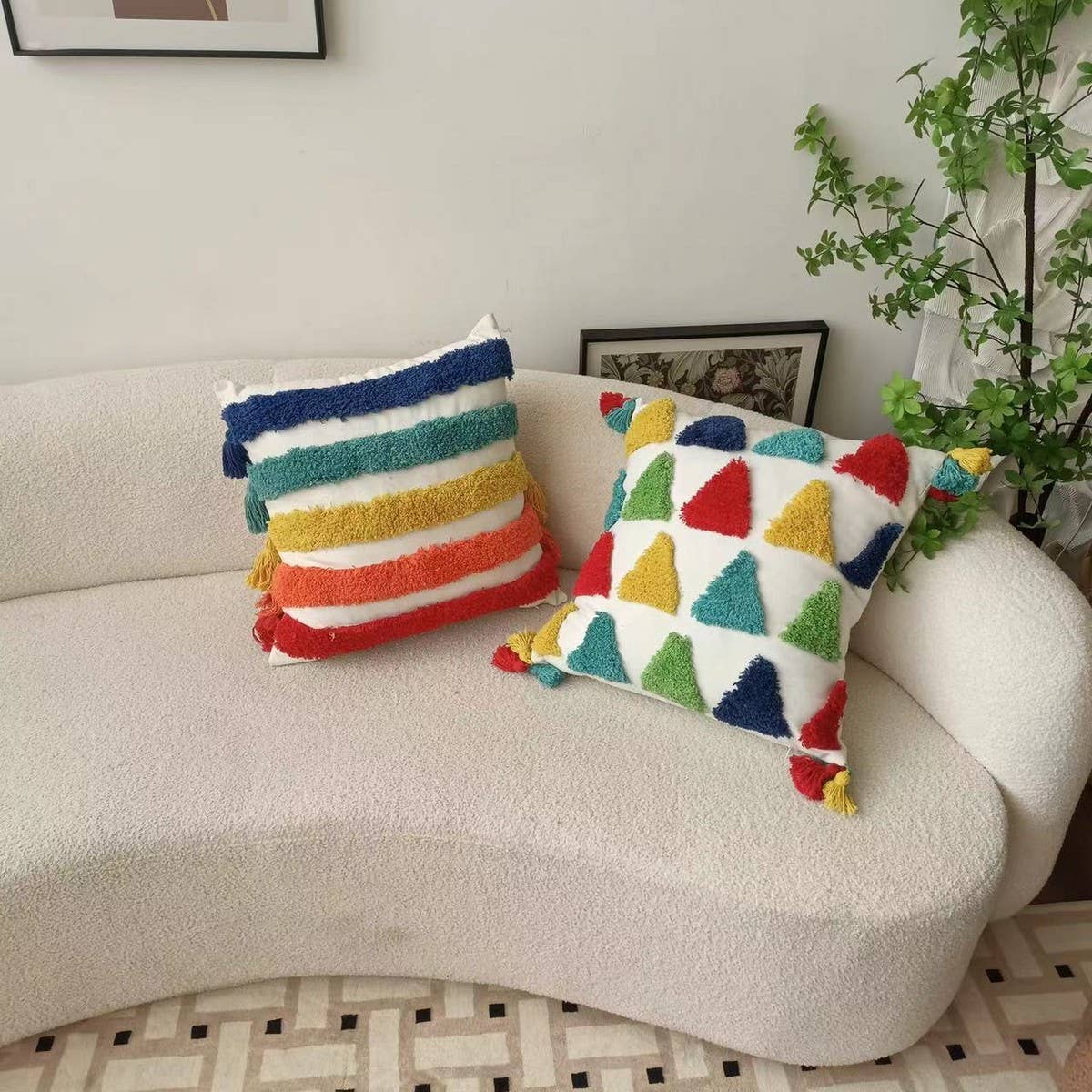 BOHO RAINBOW TUFTED PILLOW COVER_CWMM0236