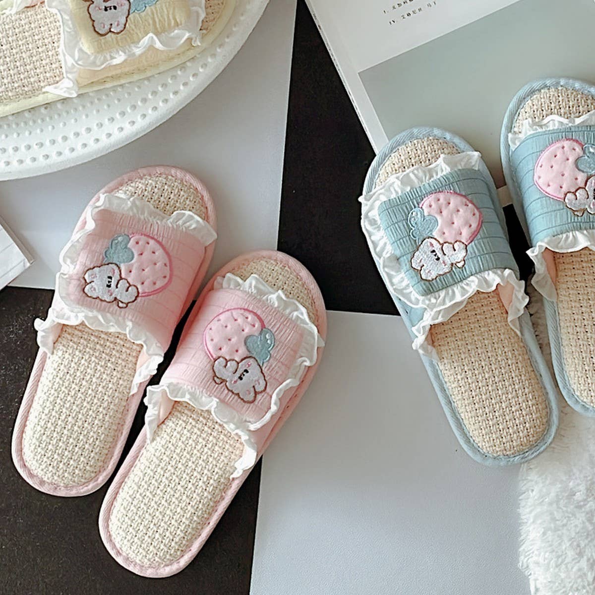 SWEET RUFFLED BREATHABLE LINEN SLIPPERS FOR WOMEN_CWMM2955