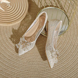 LACE AND RHINESTONE POINTED TOE FLATS_CWSHS0706