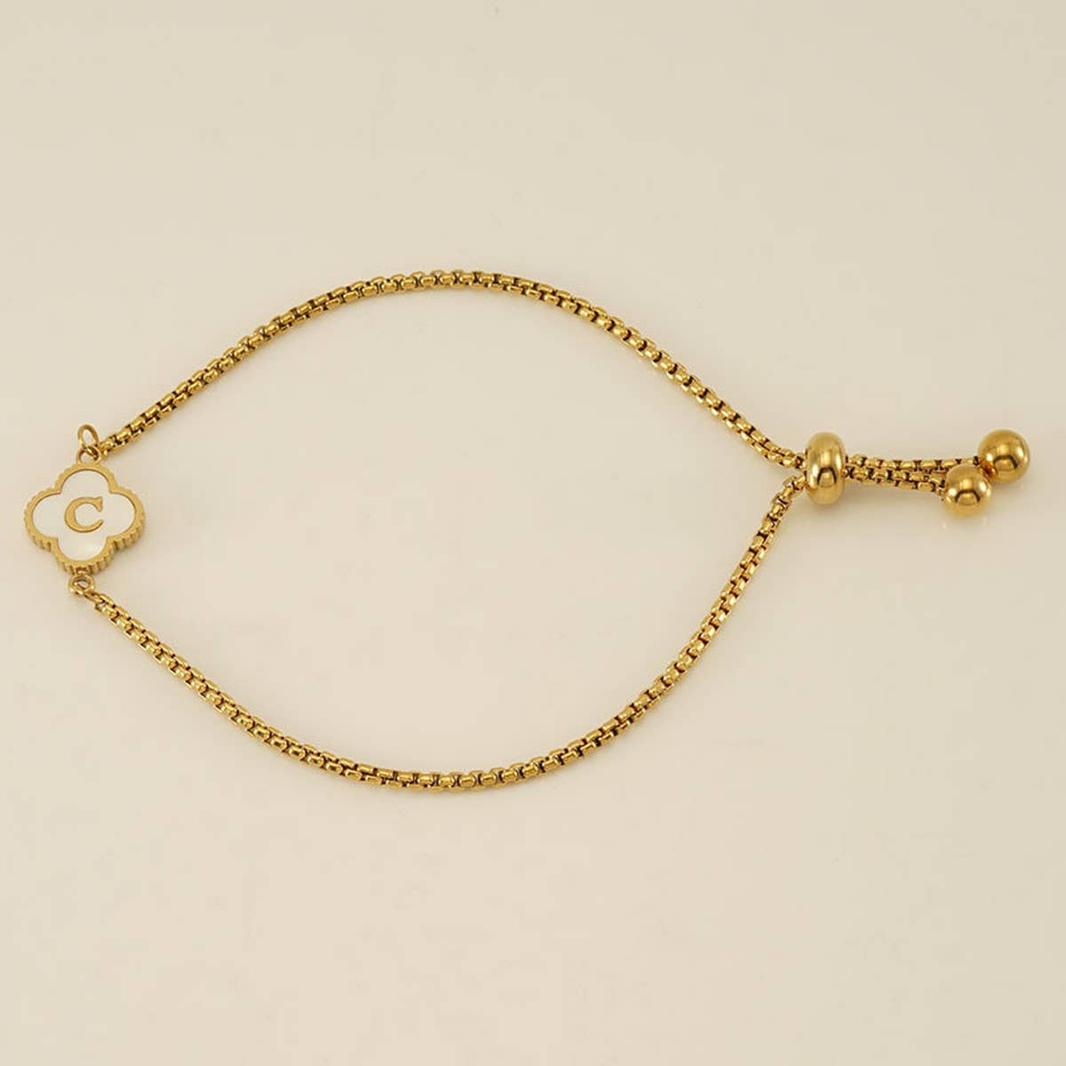 Cwaje1959_Adjustable Four Leaf Clover Letter Shell Bracelet