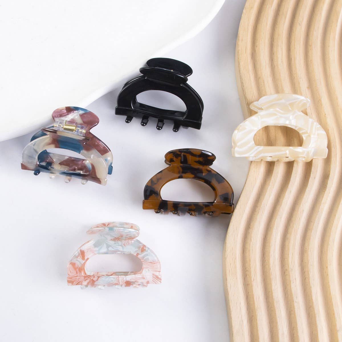 Cwaha1438_Simple Medium Hair Claw Clip