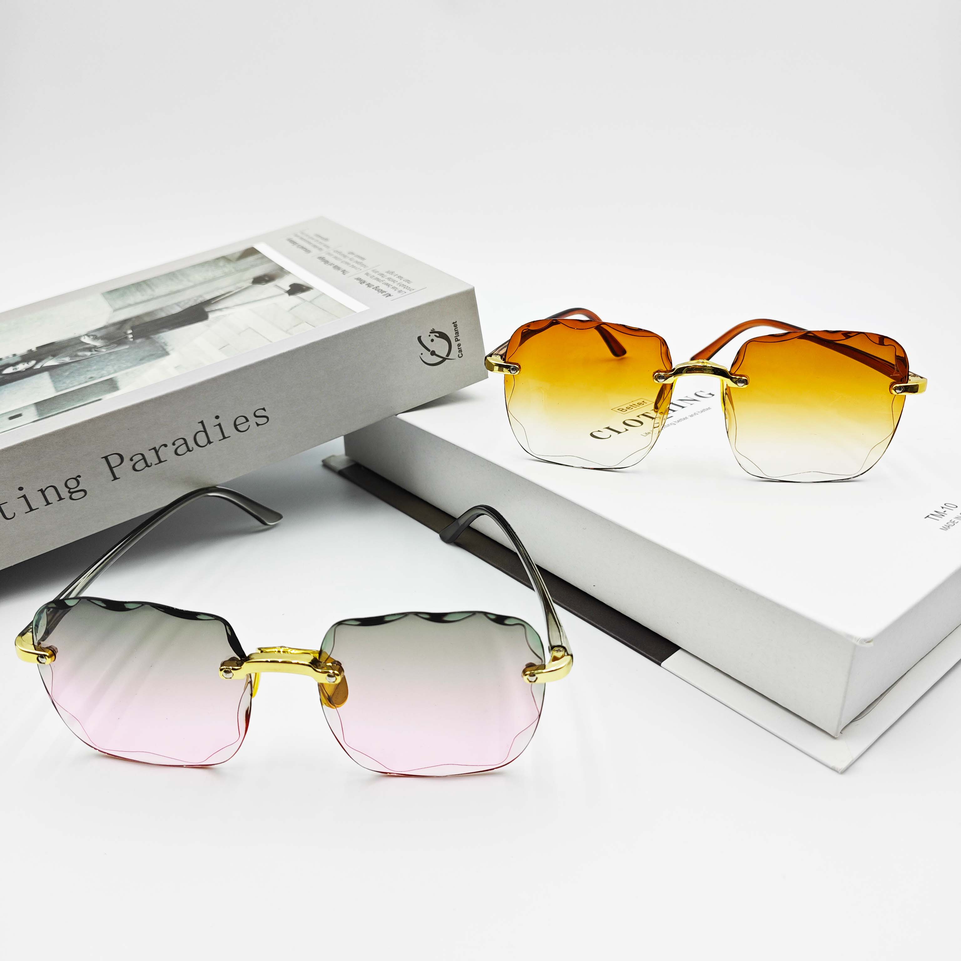 STREET SHOOTING CATWALK SUNGLASSES_CWASG0132