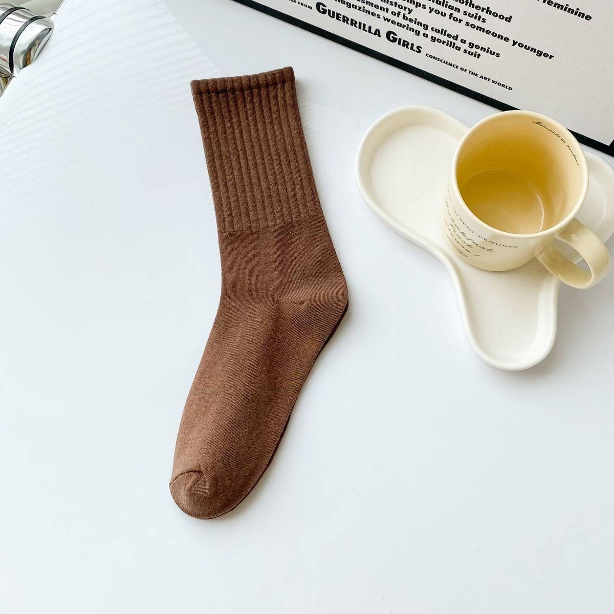 NEW SOLID COLOR CASUAL WOMENS MID CALF SOCKS_CWMS1402