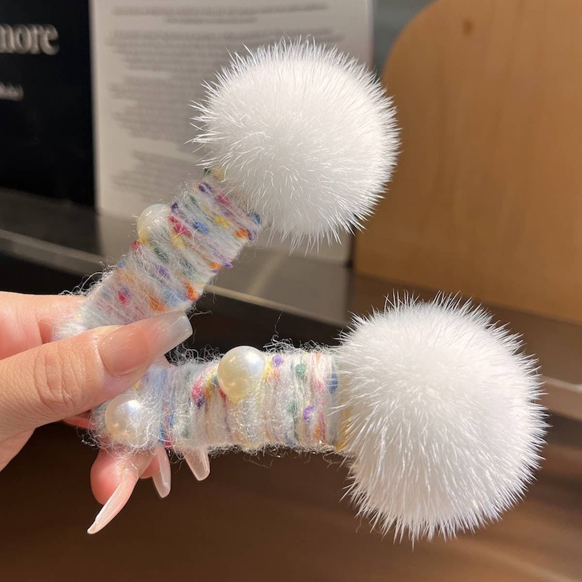 FUZZY MINK FUR BALL HAIR CLIP WINTER DUCKBILL PIN_CWMM2508