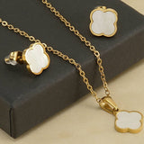 FOUR LEAF CLOVER SHELL EARRINGS NECKLACE SET_CWAJE0680