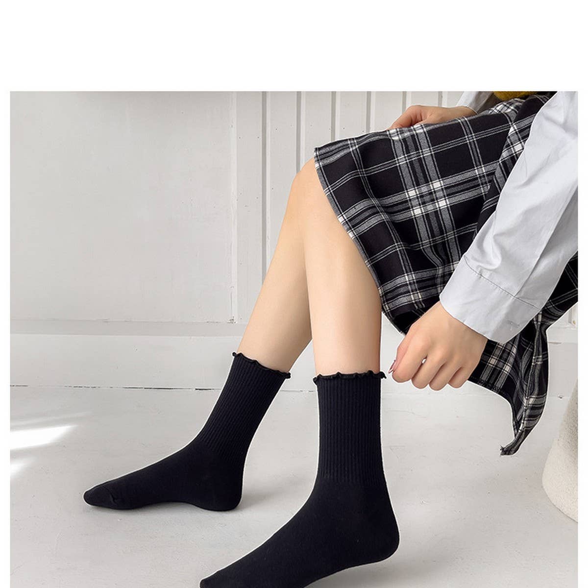 Warm Brown Fungus Mid-Calf Women'S Socks_Cwms0592