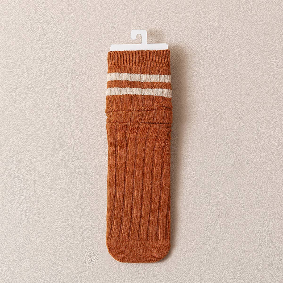 AUTUMN AND WINTER TWO BAR STACKED SOCKS_CWMS0998