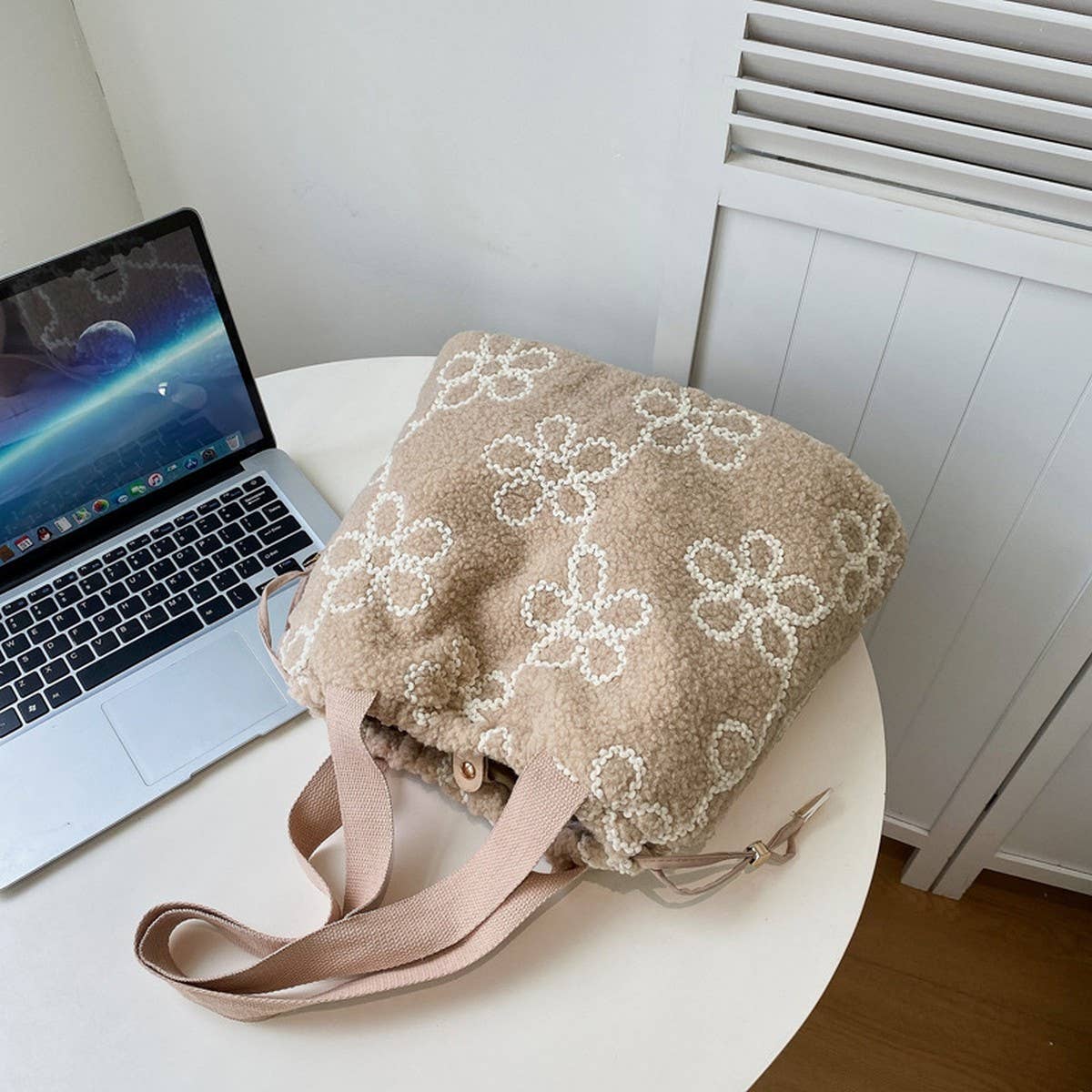 PLUSH FUR BUCKET BAG WOMEN FASHION TOTE BAG_CUAB00577