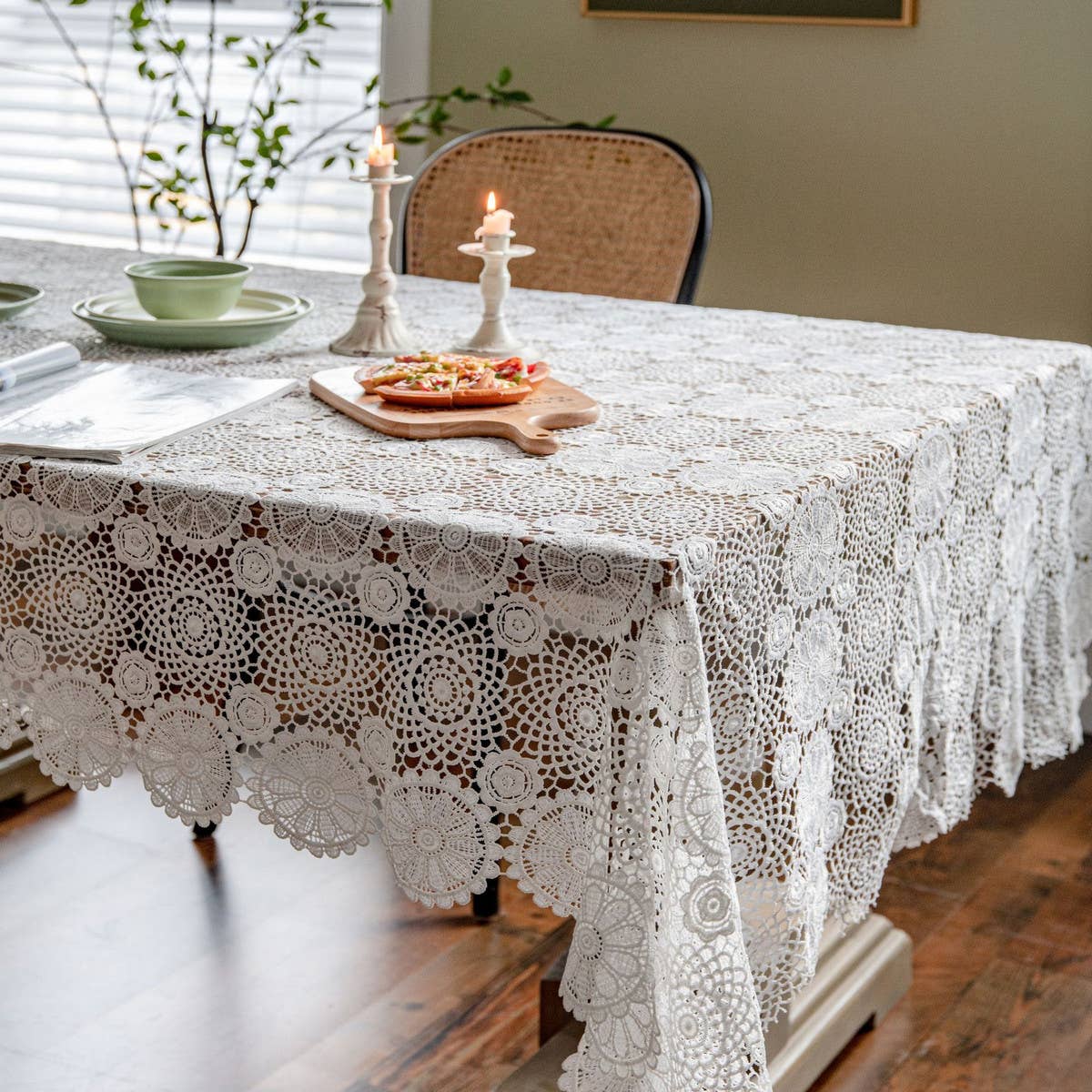 Water-Soluble Embroidered Lace Hollow Tablecloth_Cwmm0955
