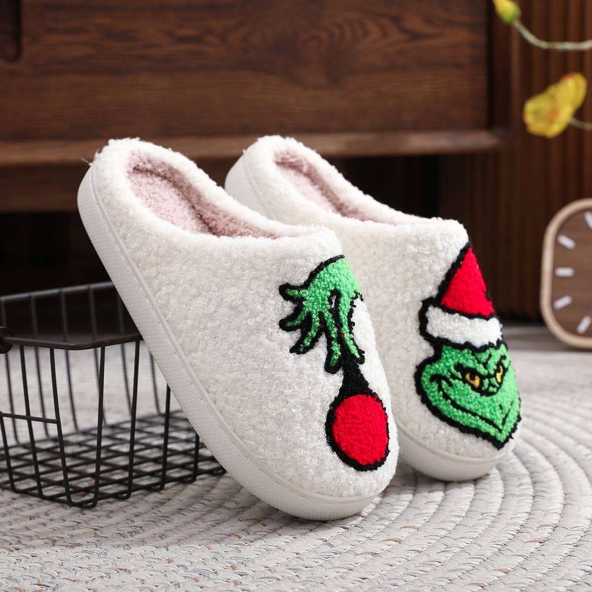 CHRISTMAS GRINCH HOME COTTON SLIPPERS_CWMM3058