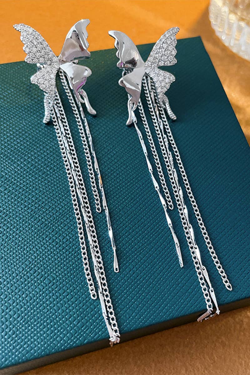 BUTTERFLY PENDANT CHAIN DROP EARRINGS_CWAJE0346