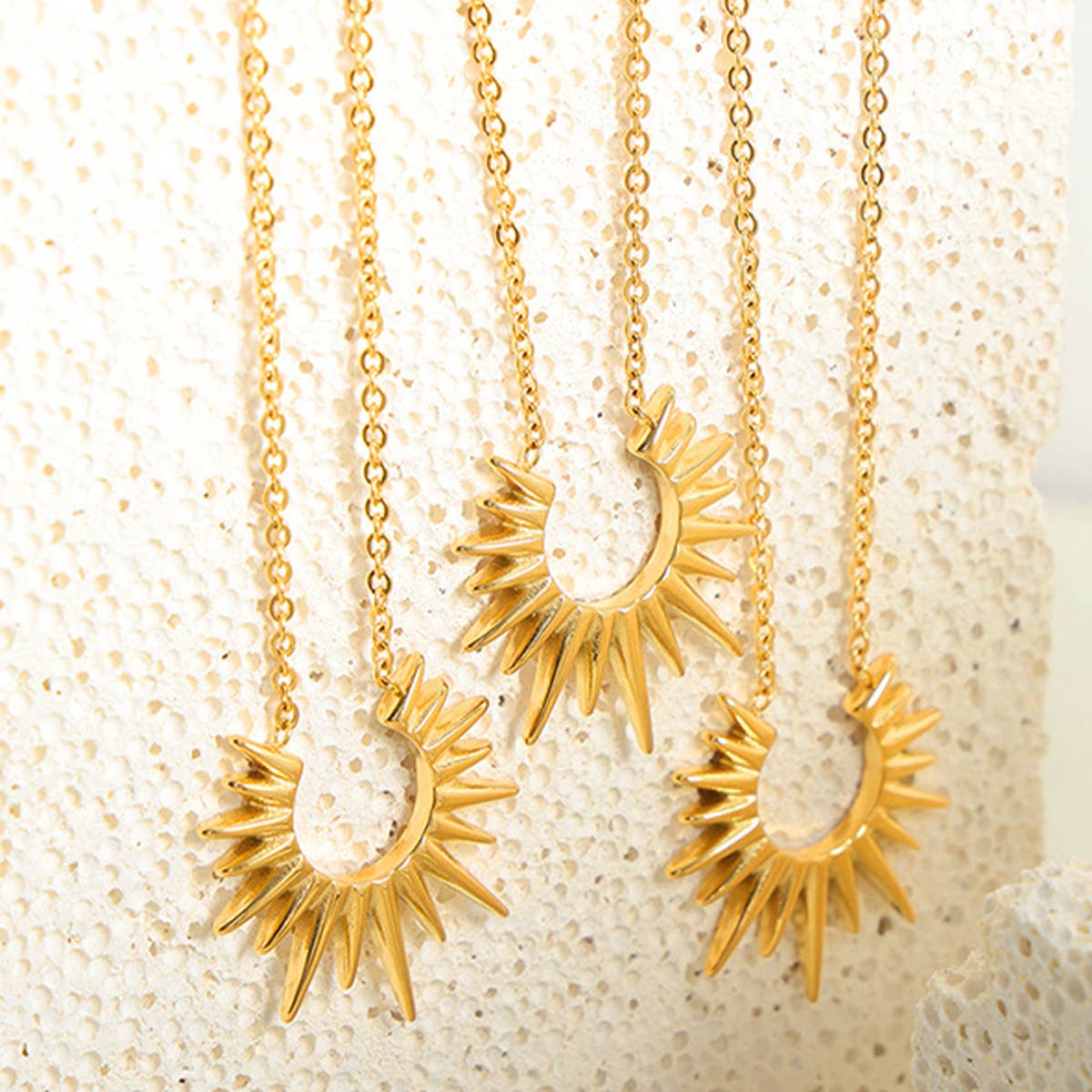 SUNFLOWER TITANIUM STEEL NECKLACE JEWELRY_CWAJE1083