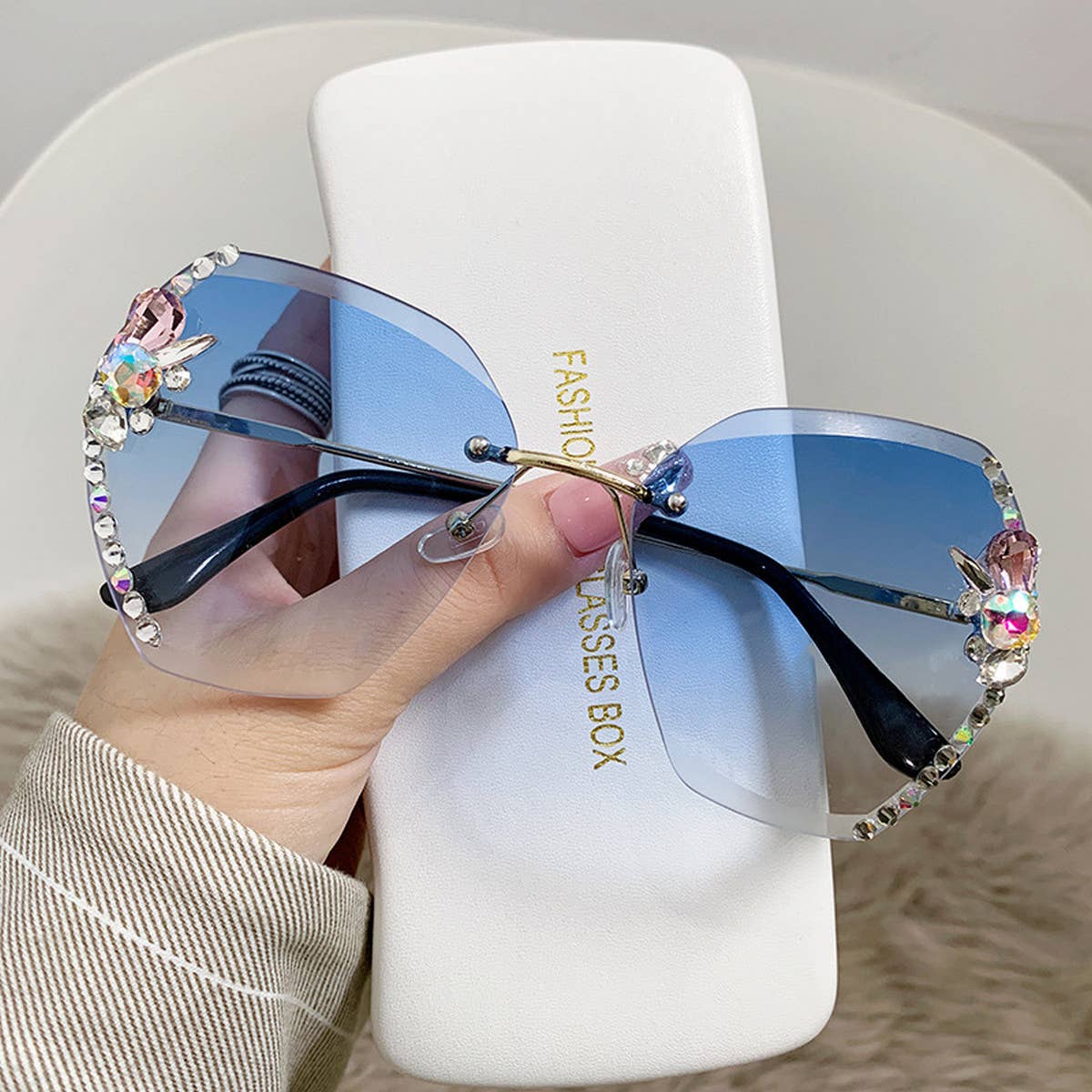 Women Fashion Rhinestone Sunglasses_Cwasg0181