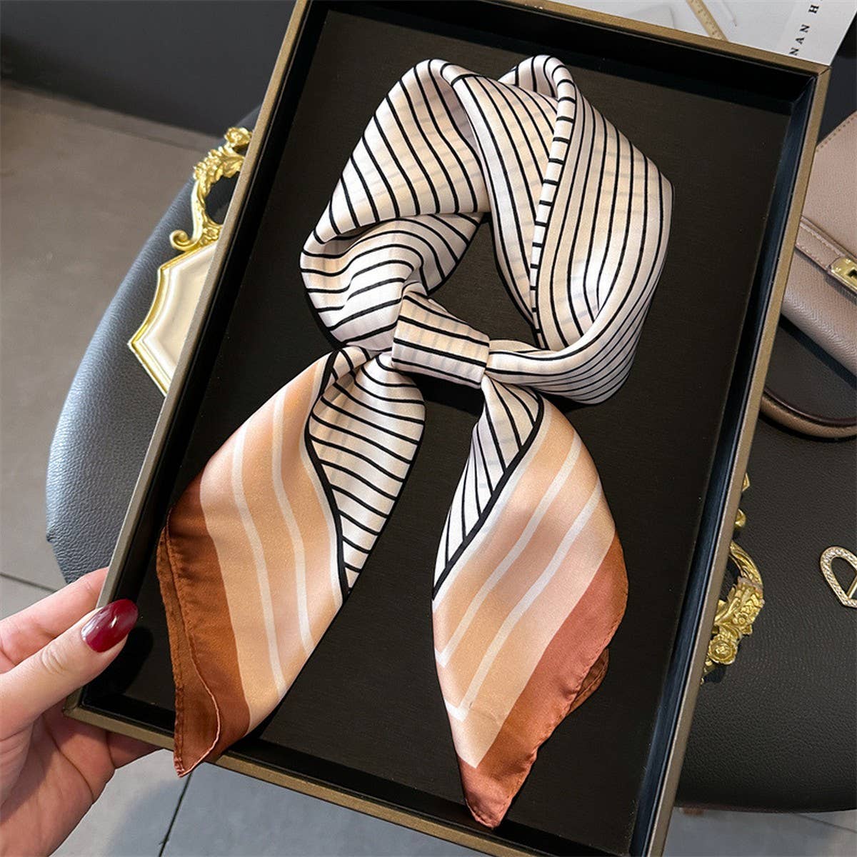 Printed Satin Square ScarfTHICK & Casual Wrap_Cwasc1432