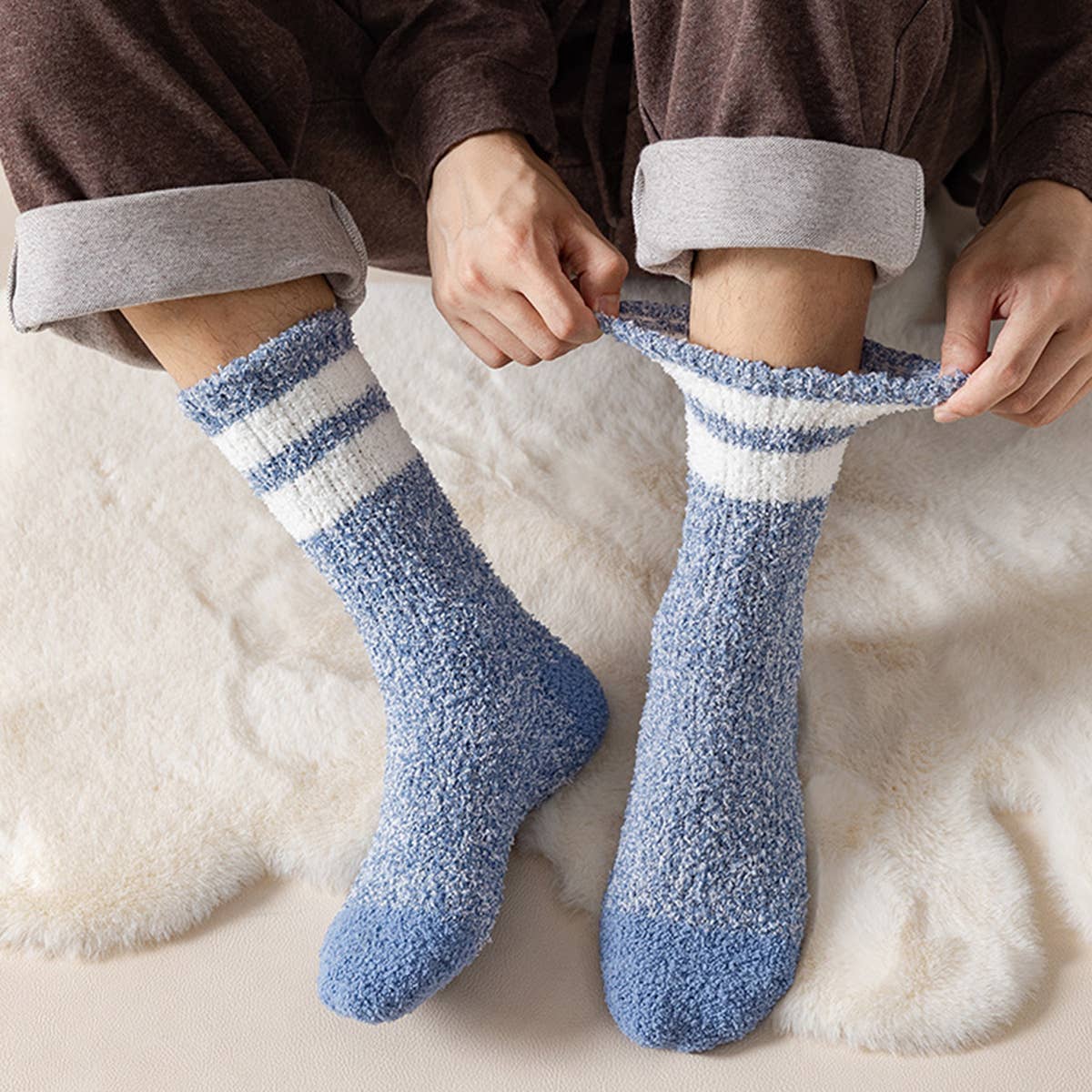 AUTUMN AND WINTER MID LENGTH THICK FLEECE SOCKS_CWMS0772