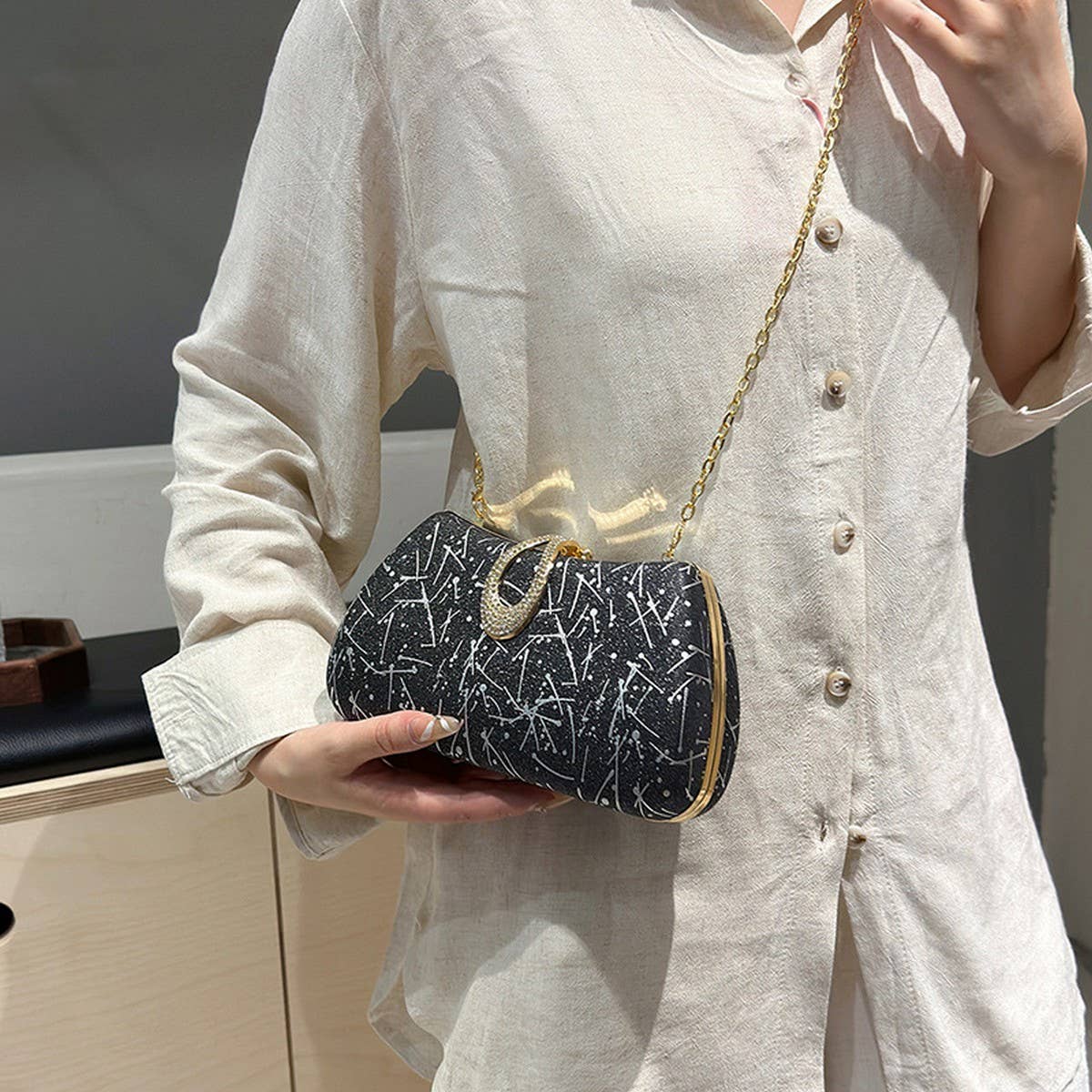 SHOULDER EVENING BAG CHAIN SQUARE BAG CLUTCH BAG_CWAB3253
