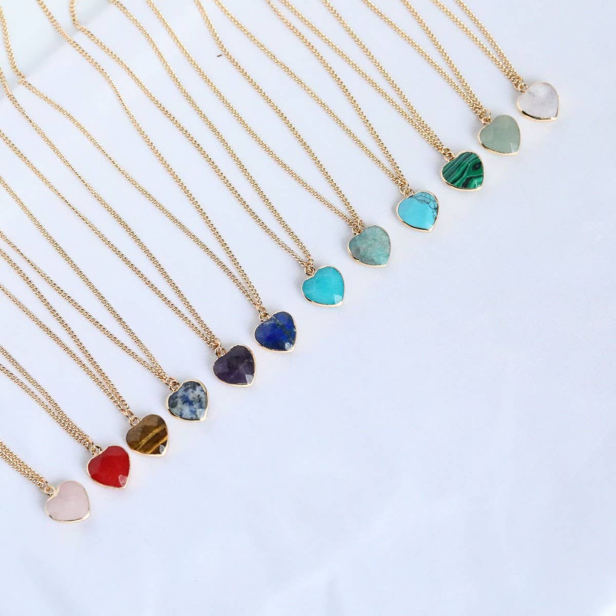 DECEMBER BIRTHSTONE HEART PENDANT NECKLACE_CWMM5334