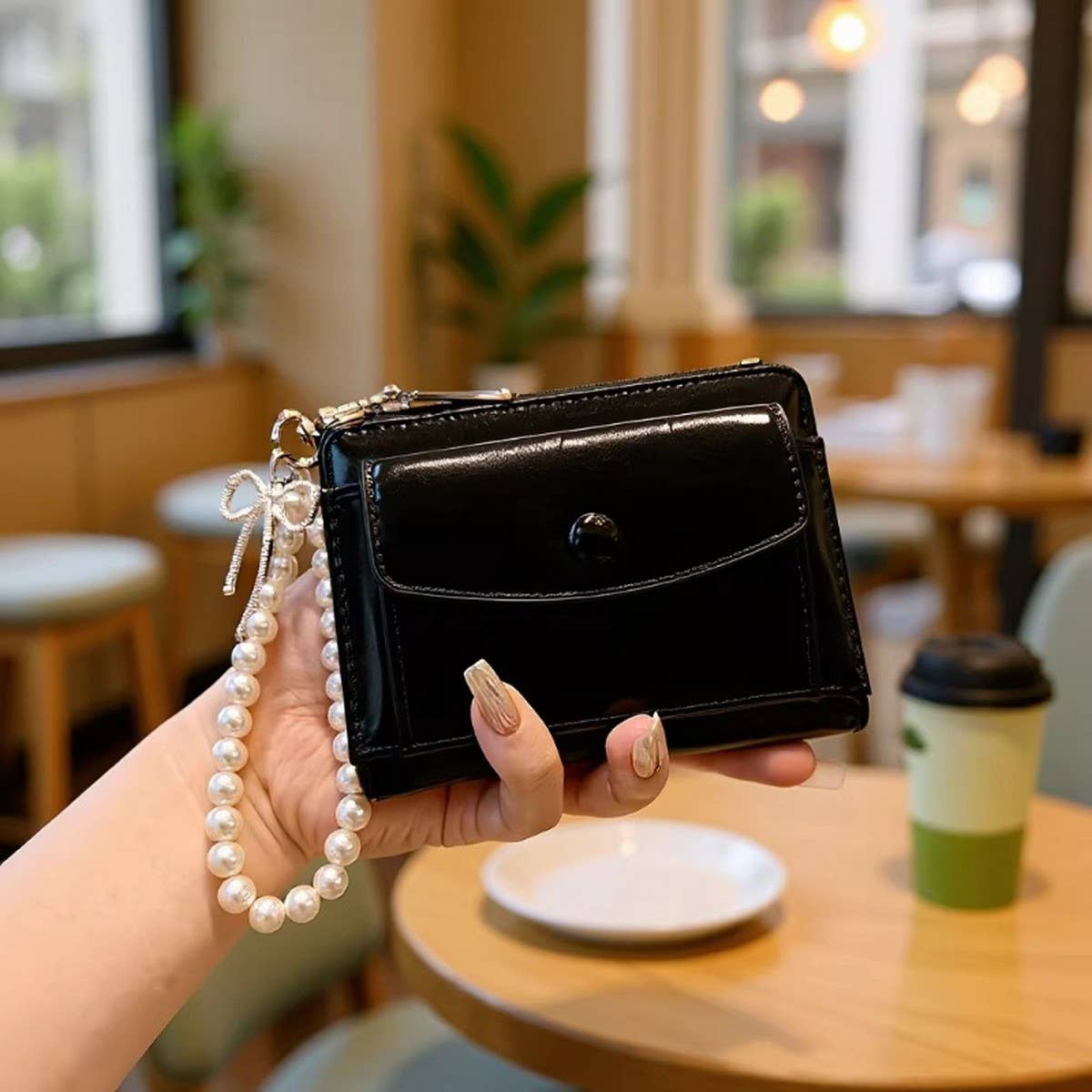 Minimal Crackle Bow Pearl Zip Bifold Wallet_Cwab06202