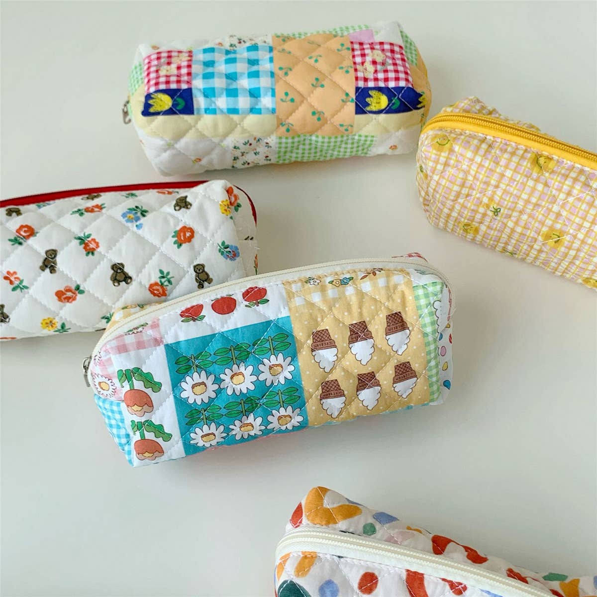 CASUAL FLORAL PENCIL CASE COSMETIC BAG_CWAB1044