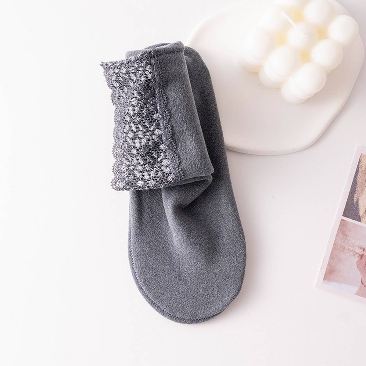 AUTUMN AND WINTER LACE SLEEPING SOCKS_CWMS0996