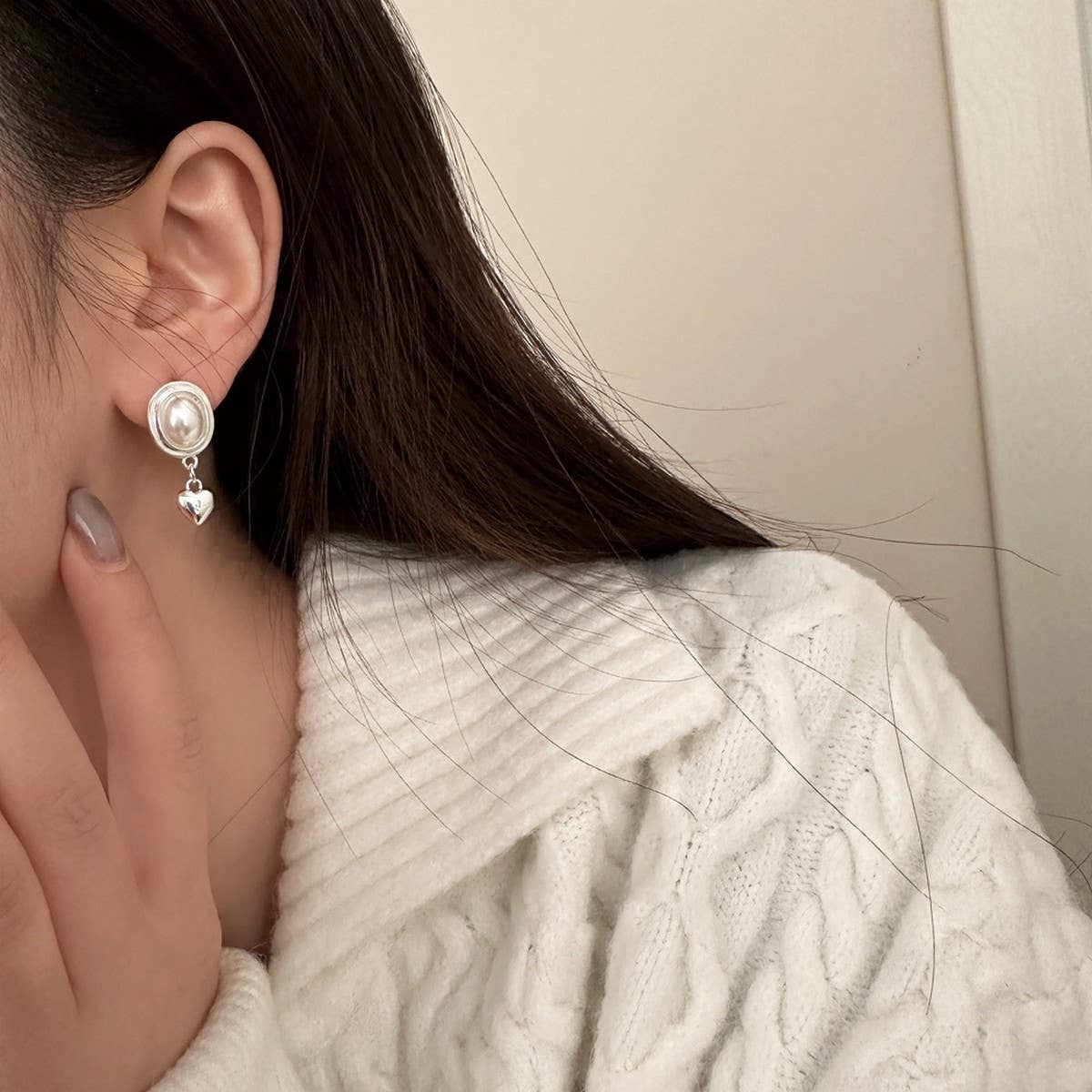 Valentines Day High-End Retro Heart Earrings