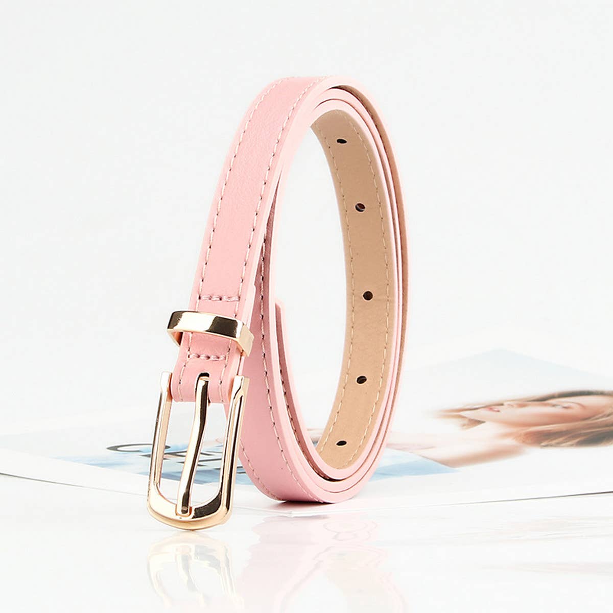 Cwabe0915_Simple And Versatile Thin Belt