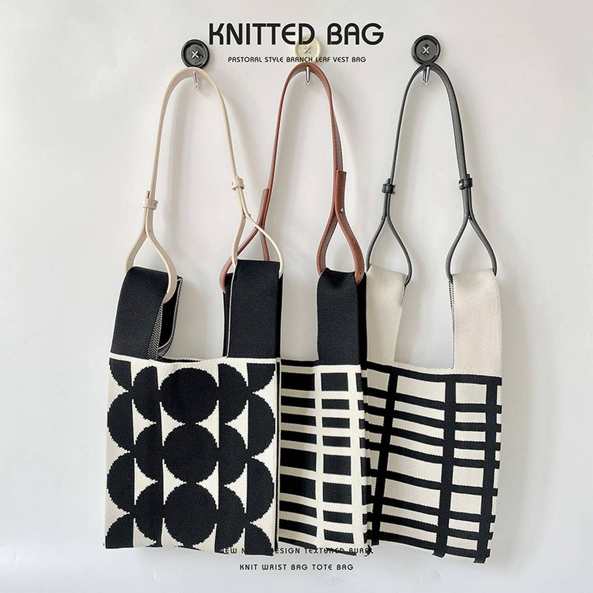 BLACK AND WHITE STRIPED STITCH HANDBAG_CWAB2393