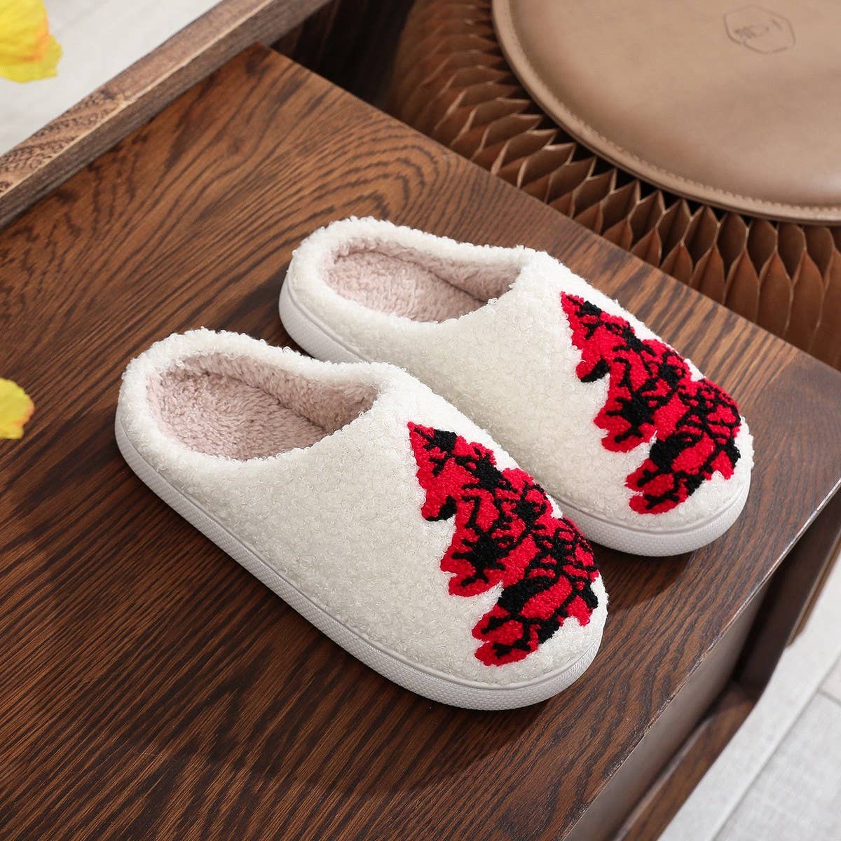 Winter Christmas Tree Patterned Cotton Slippers