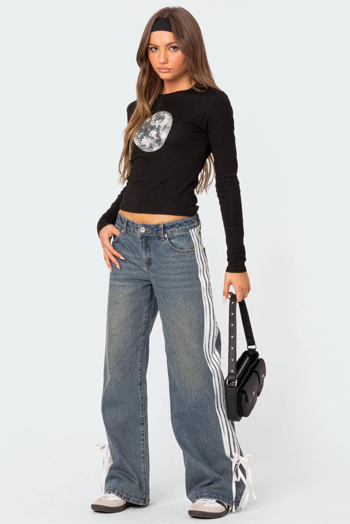 Wide-Leg Straight Leg Jeans With Side Stretch