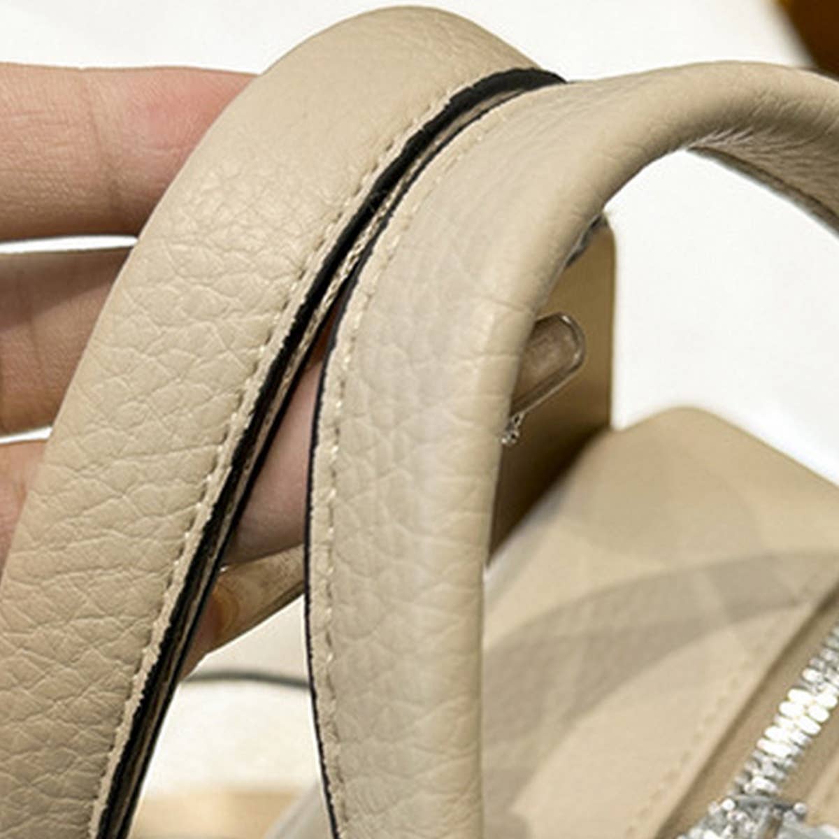 Versatile Leisure Travel Backpack_Cwab2894