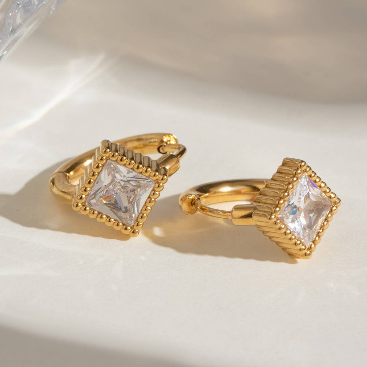 18K GOLD TITANIUM STEEL ZIRCON HIGH END EARRINGS_CWASC1677
