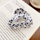 SWEET HEART HAIR CLAW CHIC ACETATE BUN CLIP_CWAHA0733