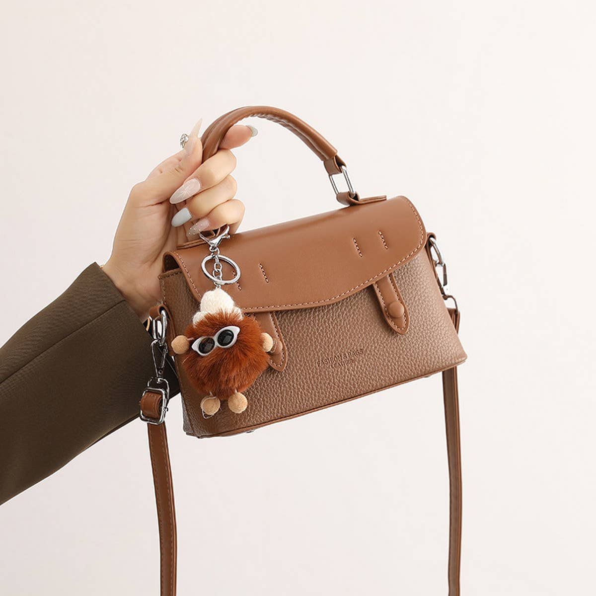 Versatile And Refreshing Shoulder Bag With Pendant_Cwab2980
