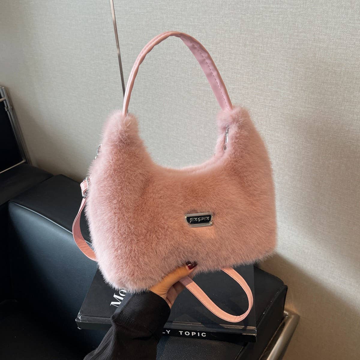 Winter Faux Mink Fur Single Shoulder Plush Bag_Cwab3946