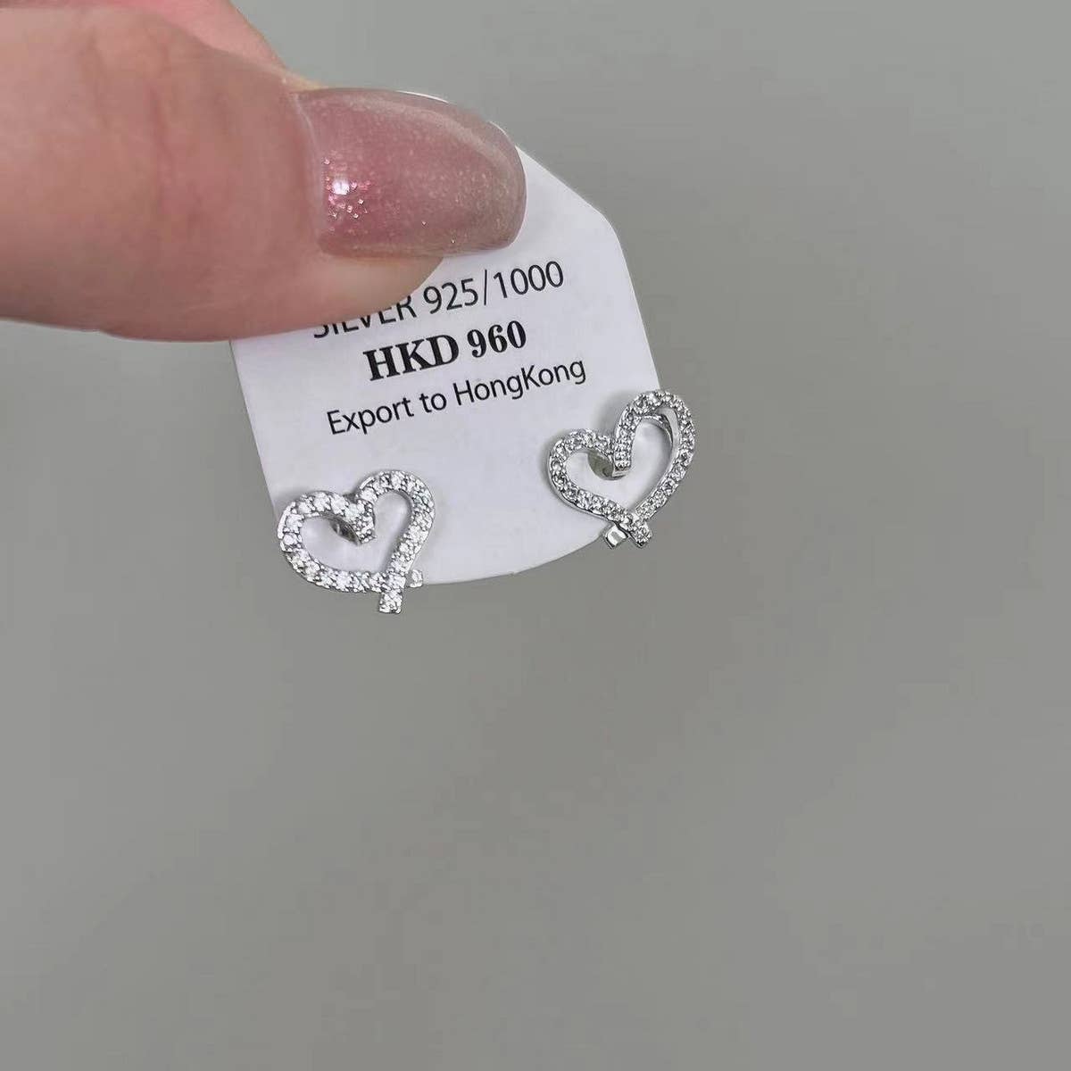 SIMPLE AND CARING EARRINGS_CWAJE1299