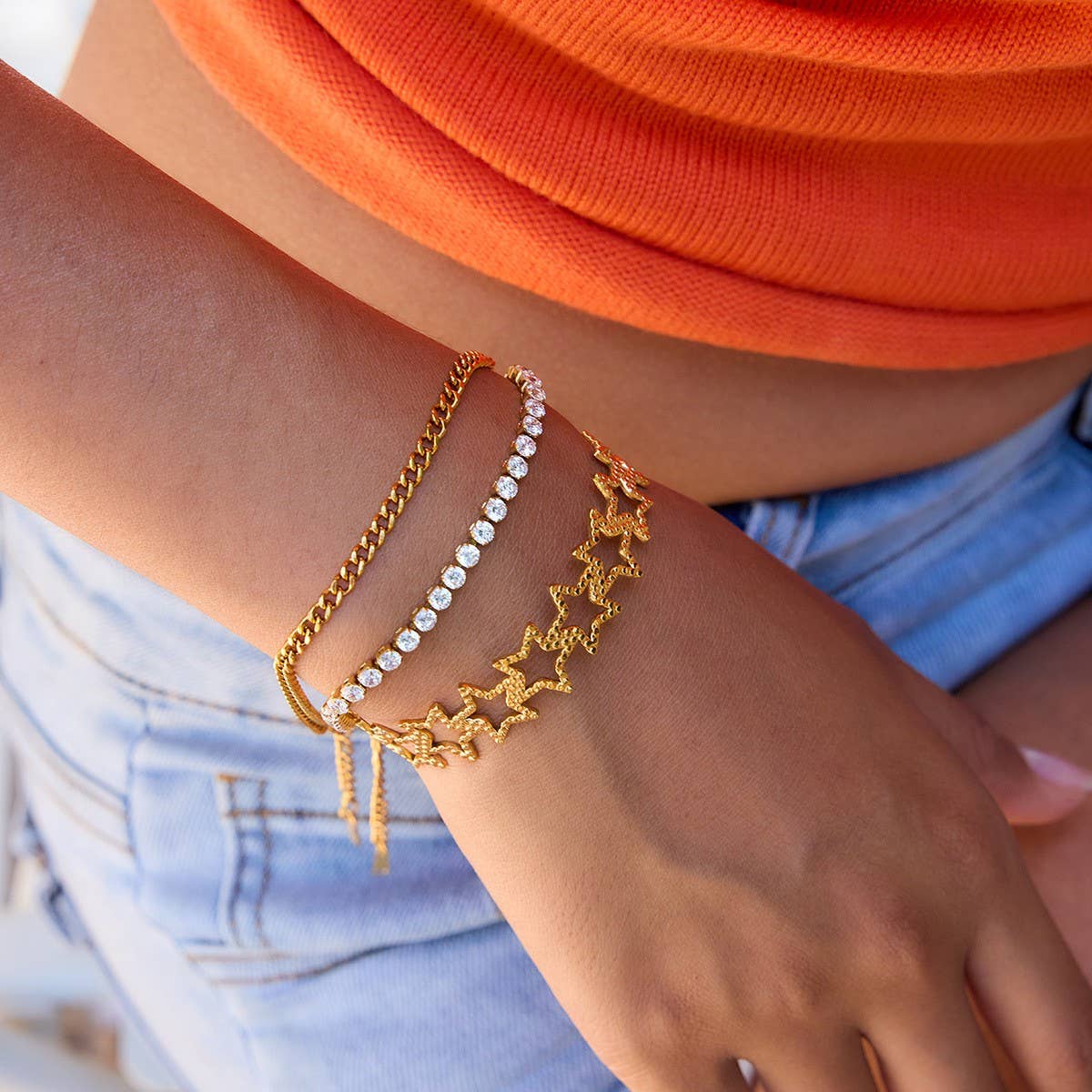 Vacation Style 18K Gold Hollow Star Open Cuff