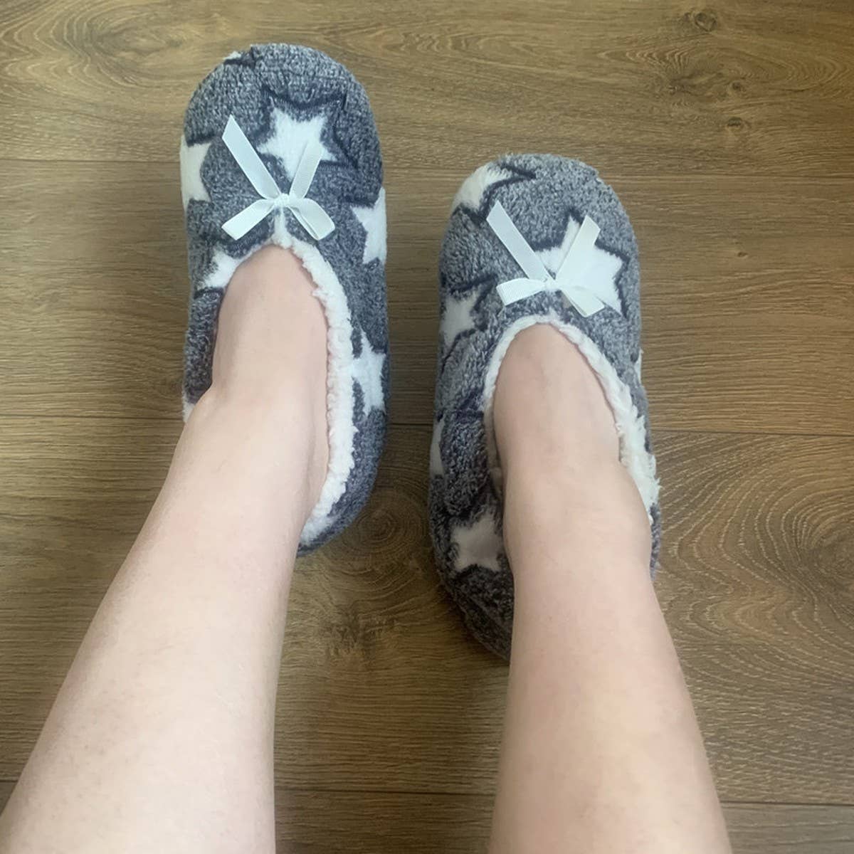 CORAL FLEECE PRINTED SOFT SOLED SOCKS SLIPPERS_CWMS1180