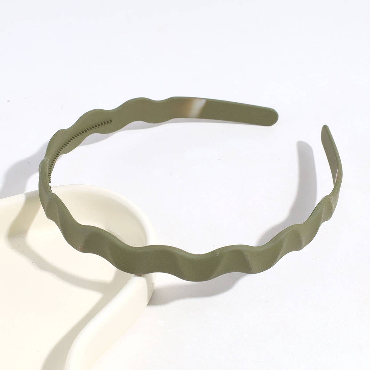 Versatile And Simple Thin Wave Headband
