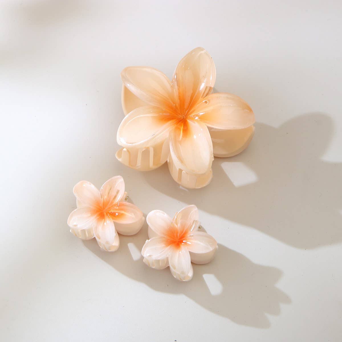 Cwaha07410_Plumeria Flower Hair Claw Clip Set Of 3